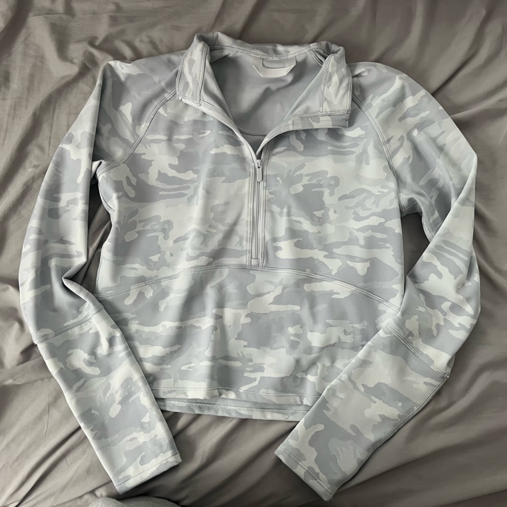 Lulu lemon cropped quarter zip